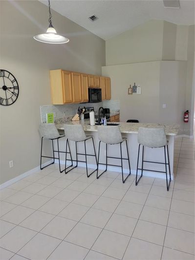 Image No.4-4 Bed House for sale