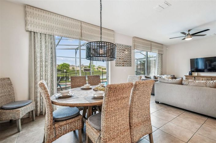 Image No.16-7 Bed House for sale