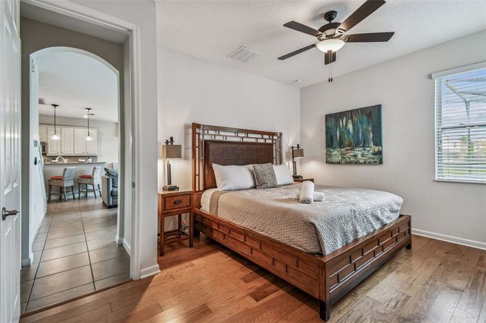 Image No.20-7 Bed House for sale