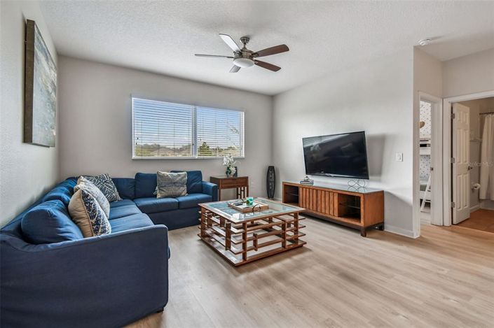 Image No.26-7 Bed House for sale