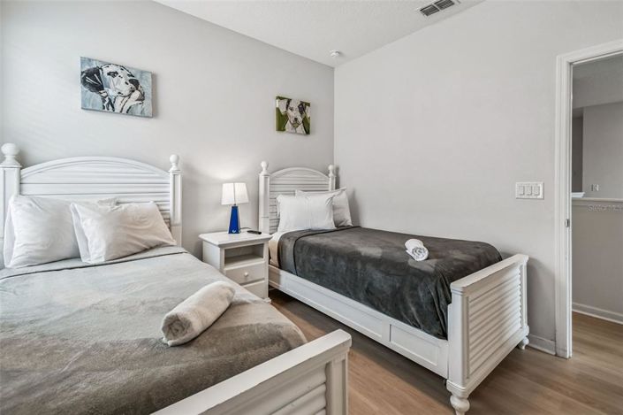 Image No.32-7 Bed House for sale