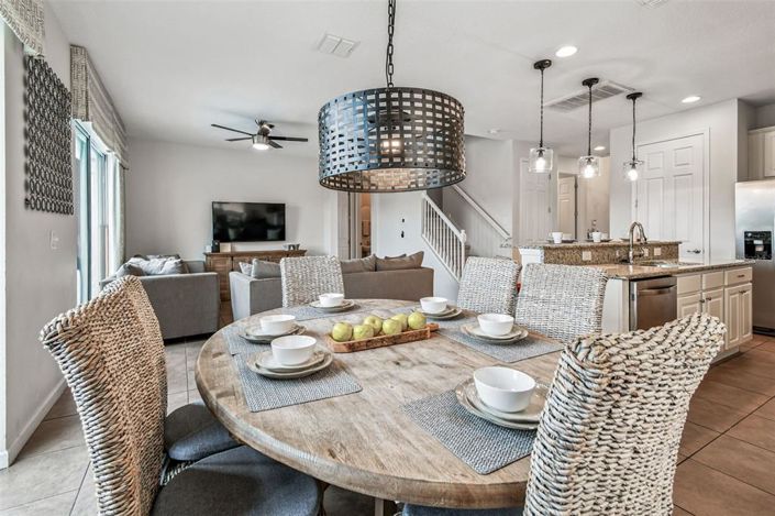 Image No.5-7 Bed House for sale