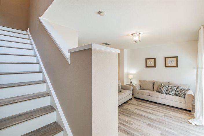 Image No.12-3 Bed Townhouse for sale