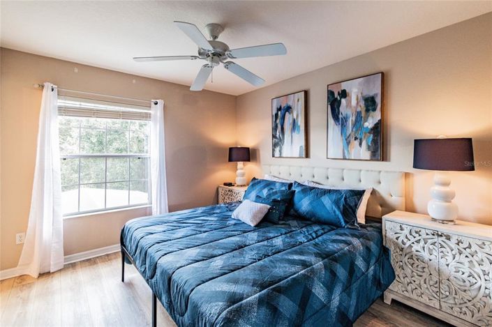 Image No.14-3 Bed Townhouse for sale