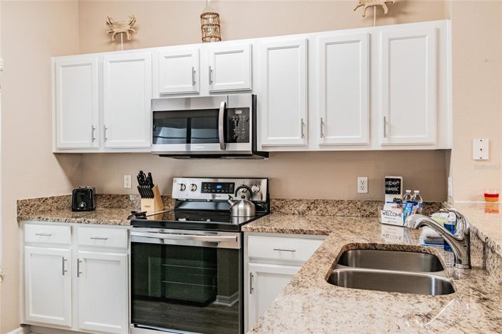 Image No.2-3 Bed Townhouse for sale