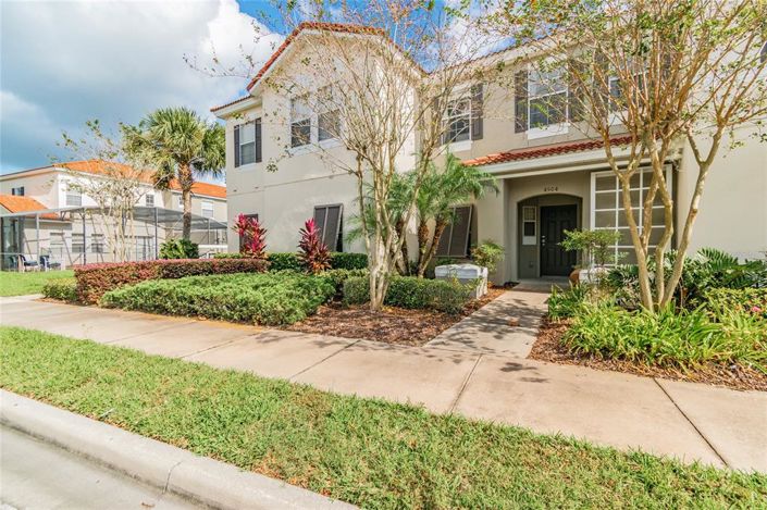 Image No.29-3 Bed Townhouse for sale