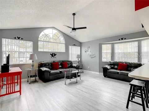 Image No.12-2 Bed Apartment for sale