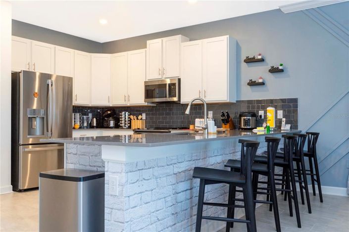 Image No.13-9 Bed House for sale