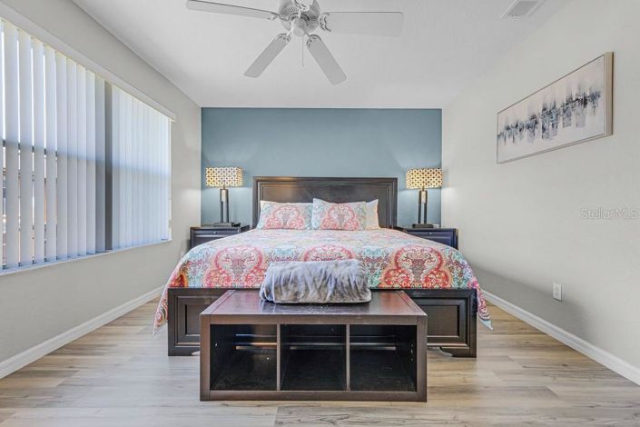 Image No.16-3 Bed Townhouse for sale