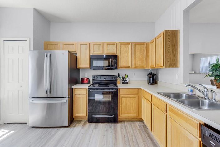 Image No.3-3 Bed Townhouse for sale