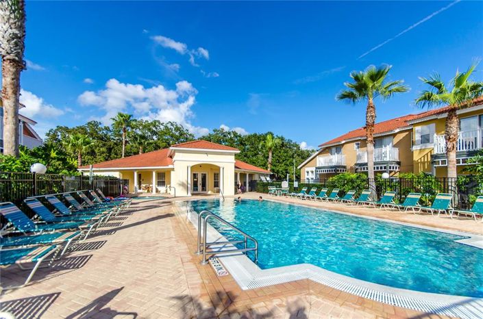 Image No.21-3 Bed Townhouse for sale