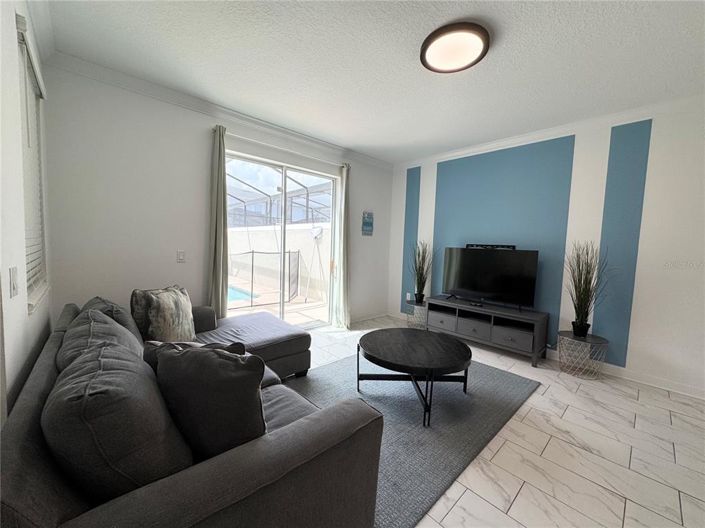 Image No.11-4 Bed Townhouse for sale