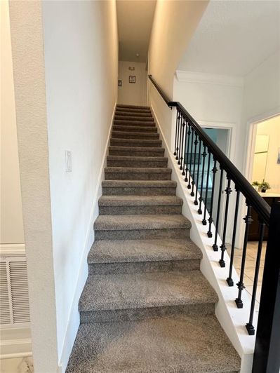 Image No.12-4 Bed Townhouse for sale