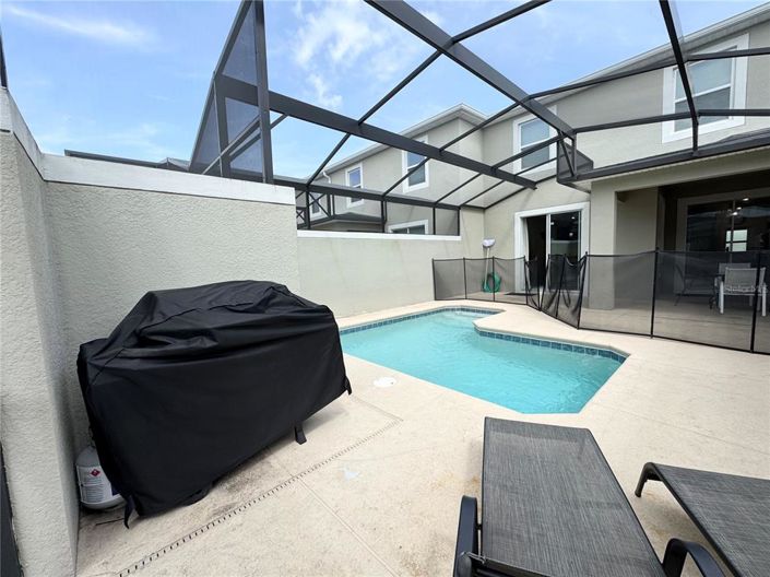 Image No.23-4 Bed Townhouse for sale