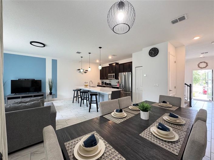 Image No.4-4 Bed Townhouse for sale