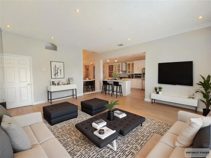 Image No.11-4 Bed House for sale