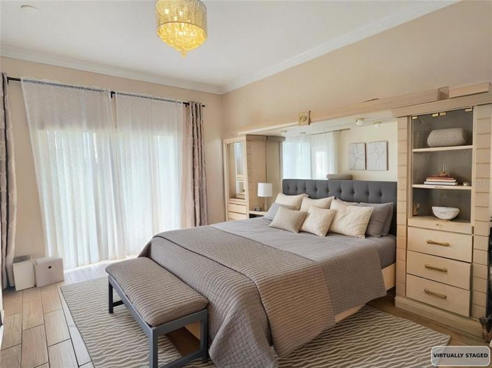 Image No.14-4 Bed House for sale