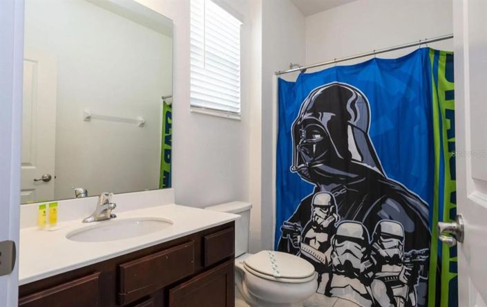 Image No.26-8 Bed House for sale