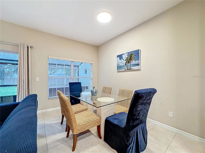 Image No.8-4 Bed Townhouse for sale