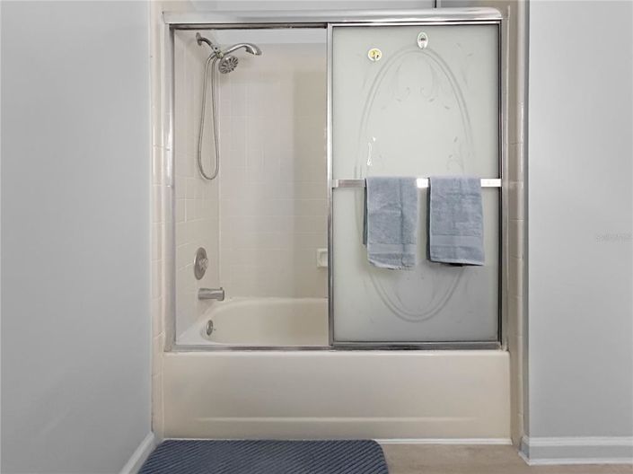 Image No.15-3 Bed House for sale