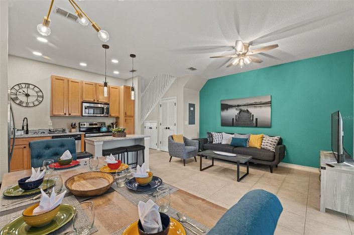 Image No.10-4 Bed Townhouse for sale