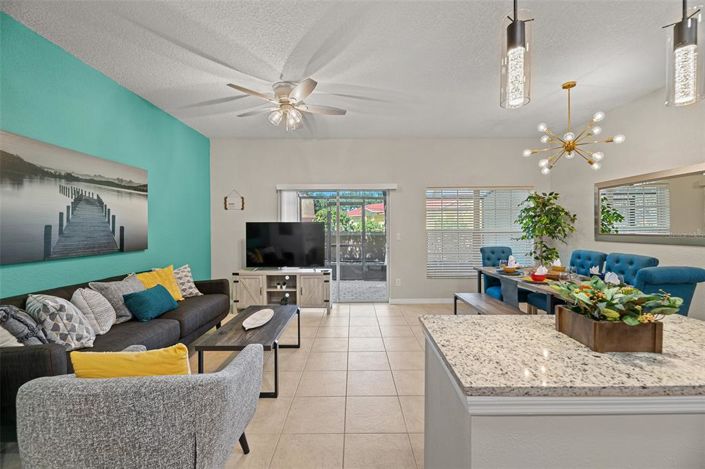 Image No.11-4 Bed Townhouse for sale