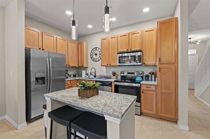 Image No.16-4 Bed Townhouse for sale