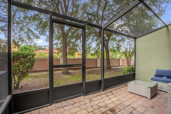 Image No.33-4 Bed Townhouse for sale