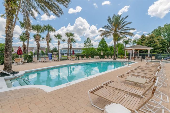 Image No.39-4 Bed Townhouse for sale