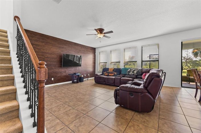 Image No.11-4 Bed House for sale