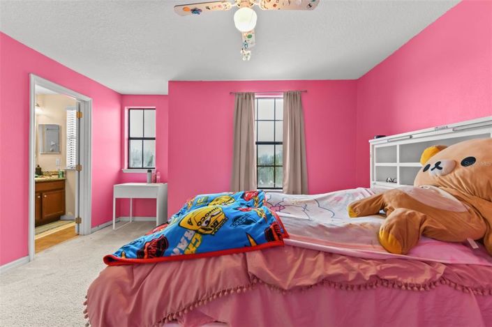 Image No.31-4 Bed House for sale