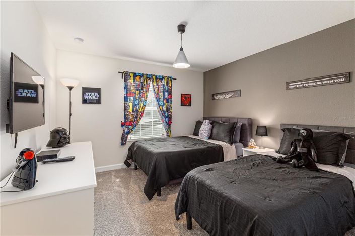 Image No.10-4 Bed Townhouse for sale