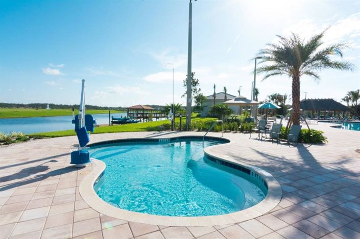 Image No.32-4 Bed Townhouse for sale