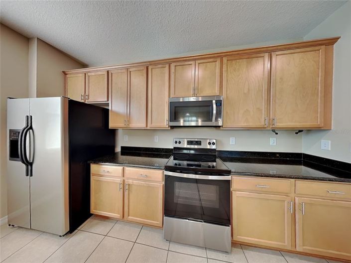 Image No.11-4 Bed House for sale