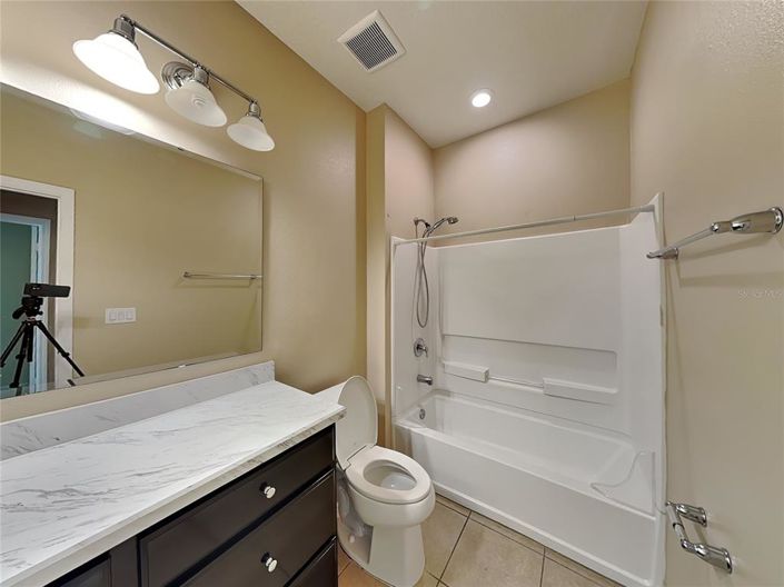 Image No.20-4 Bed House for sale