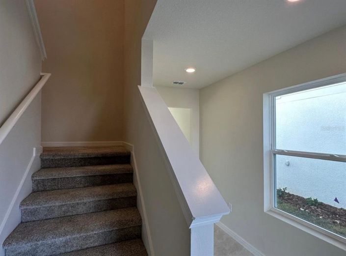 Image No.30-5 Bed House for sale