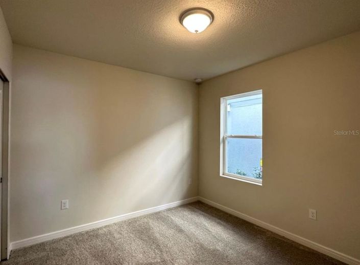 Image No.35-5 Bed House for sale