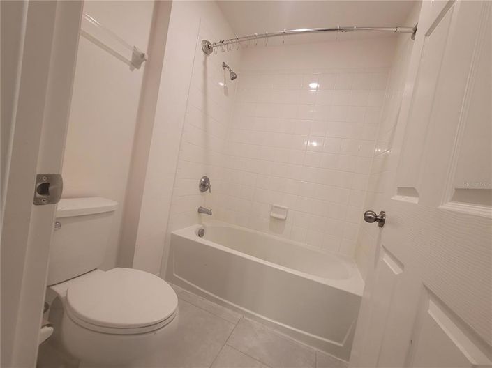 Image No.21-4 Bed Townhouse for sale