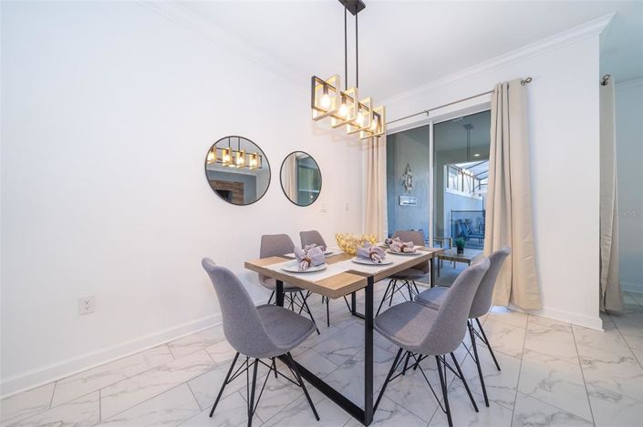 Image No.4-Maison de ville de 4 chambres à vendre à Saint John