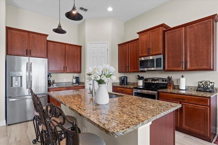 Image No.13-3 Bed House for sale