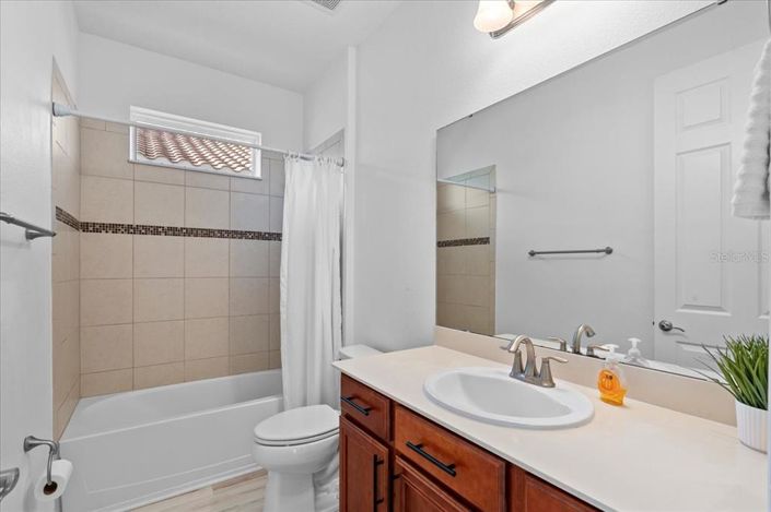 Image No.25-3 Bed House for sale