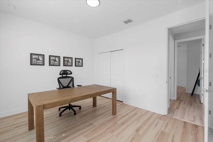 Image No.28-3 Bed House for sale