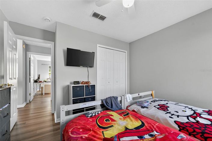 Image No.34-5 Bed House for sale