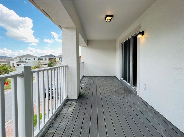 Image No.11-3 Bed Townhouse for sale