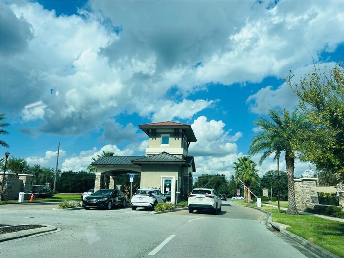 Image No.29-3 Bed Townhouse for sale