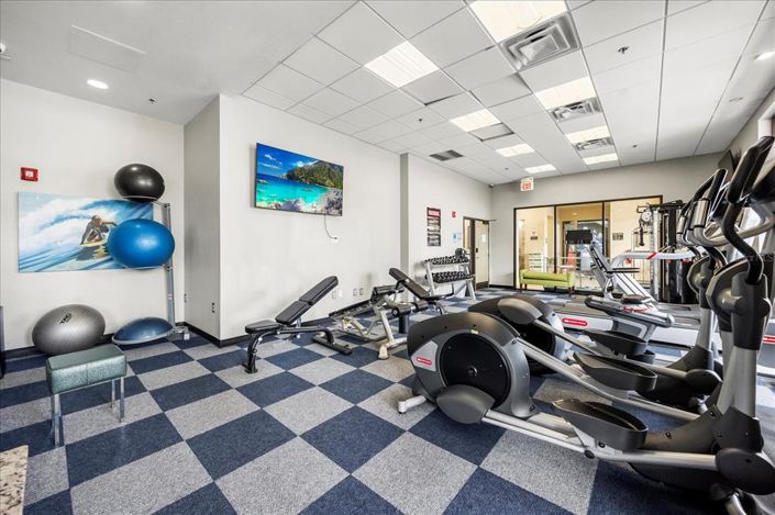 Image No.56-2 Bed Townhouse for sale