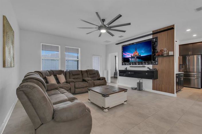 Image No.33-4 Bed House for sale