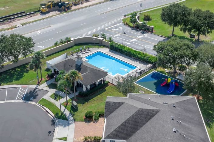 Image No.40-4 Bed Townhouse for sale