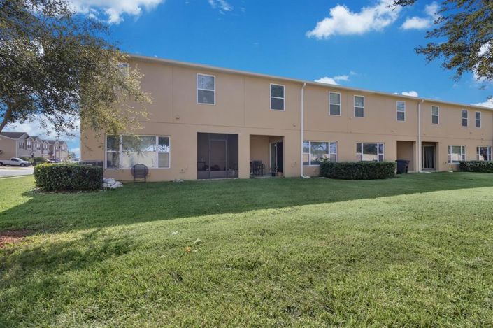 Image No.45-4 Bed Townhouse for sale