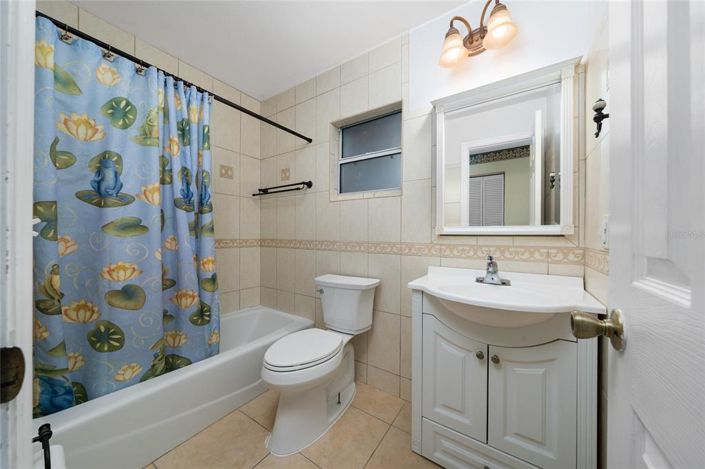 Image No.12-4 Bed House for sale